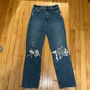 Abercrombie and Fitch “The 90s Straight Ultra High Rise Jeans” Womens Jeans